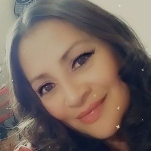 Meet your Posher, Daysi